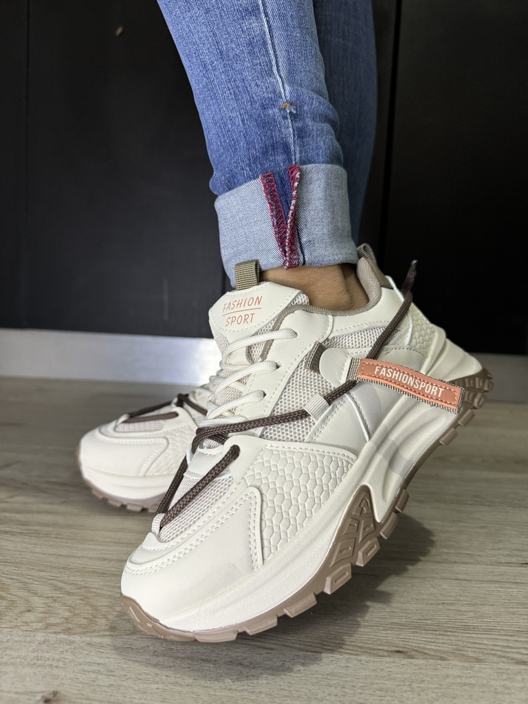 Tenis deportivo cinta café