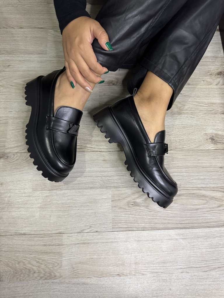 Mocasina LV lustrable