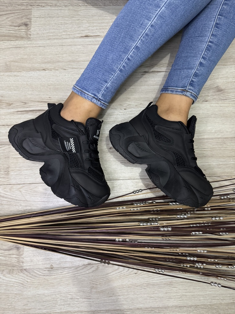 Chunky Fashion  Nvhuang Lingshoes