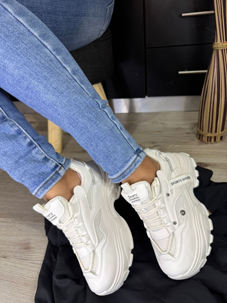 Tenis sport Shoes All beige