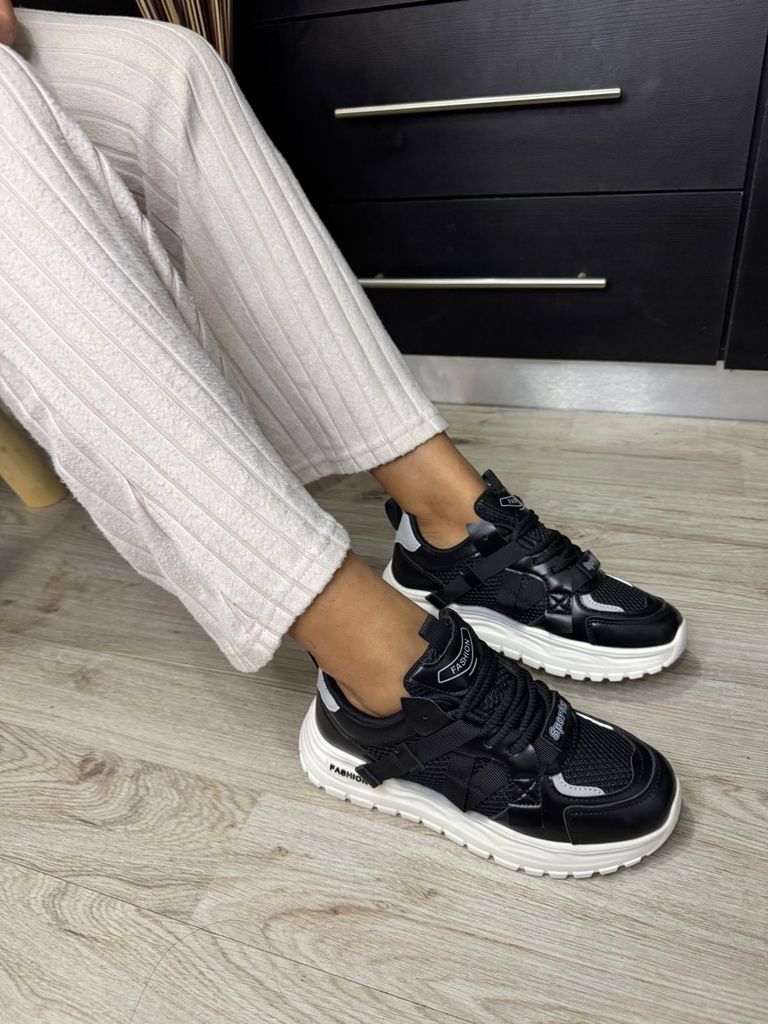 Tenis blanco con negro suela fashion