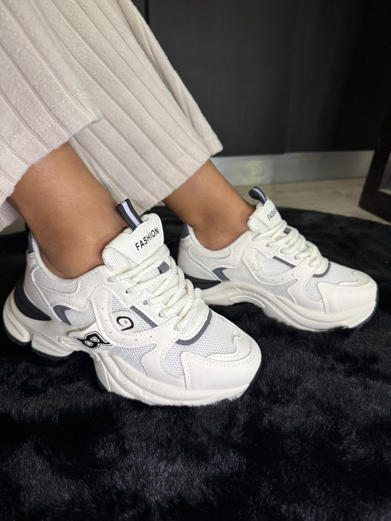 Tenis beige/rosa 8
