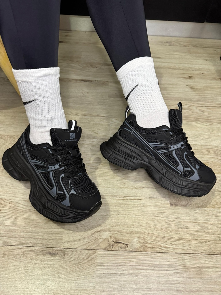 Tenis chunky Cheng Chong