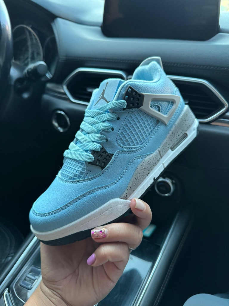 Air Jordan 4 retro woman