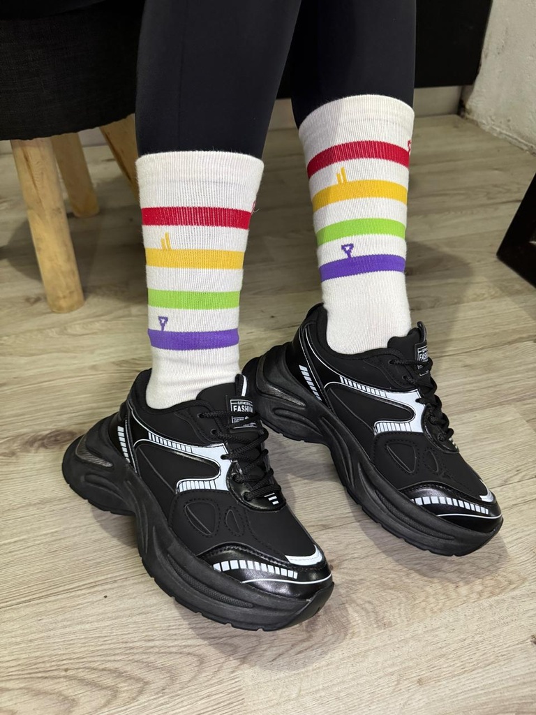 Tenis deportivo rayitas fashion