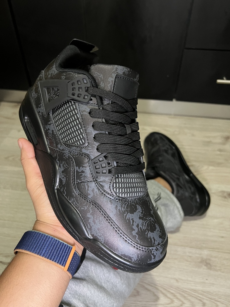 Jordan 4 retro militar man