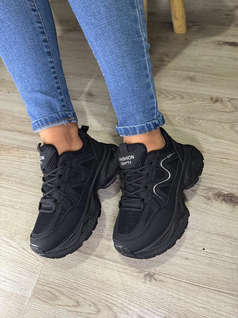 Tenis deportivo M 123