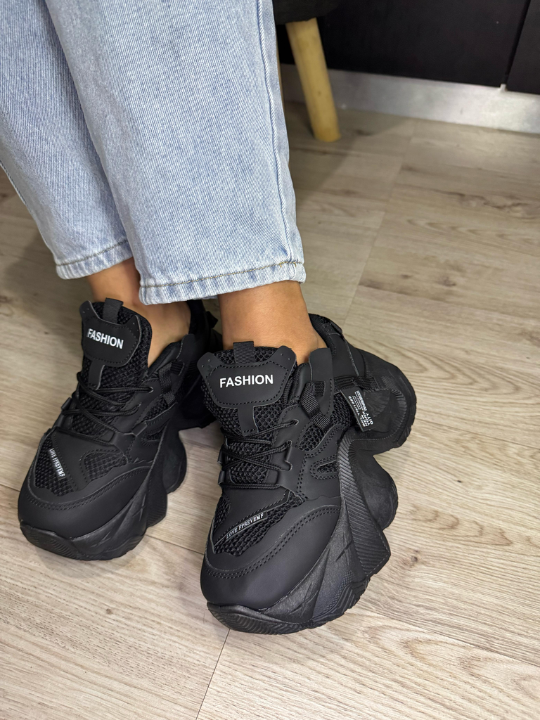 Tenis chunky love fprevemf