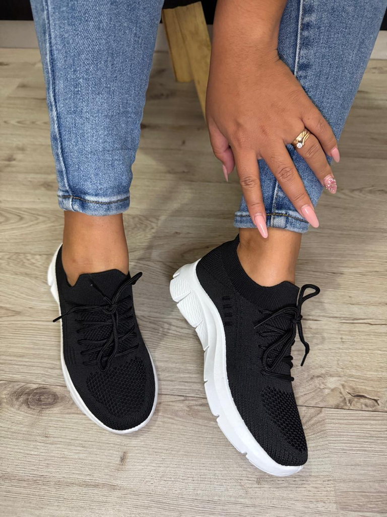 Tenis calceta alto suela blanca