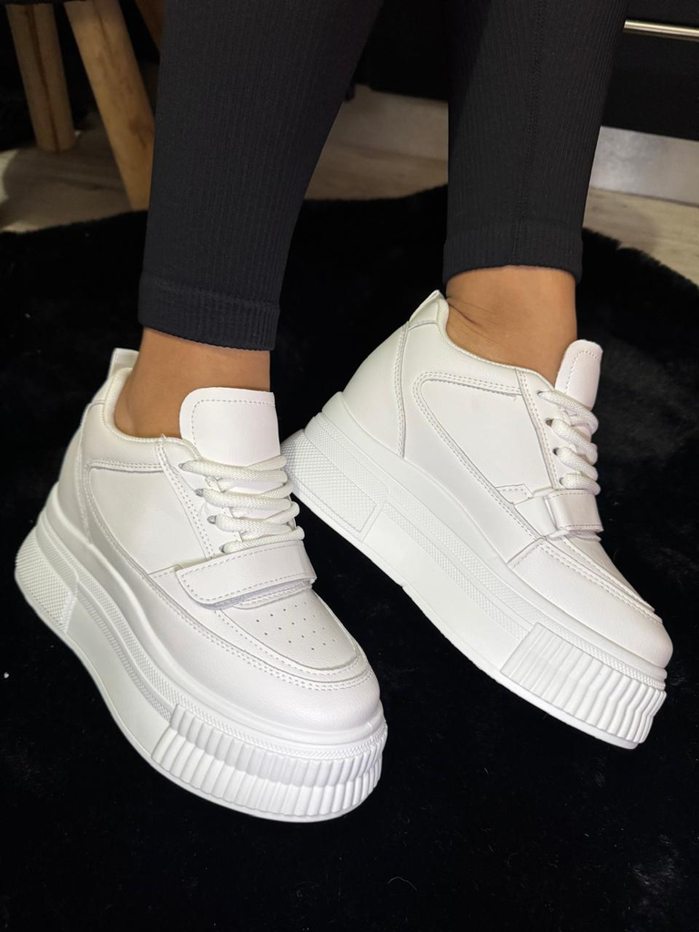 Tenis alto Velcro