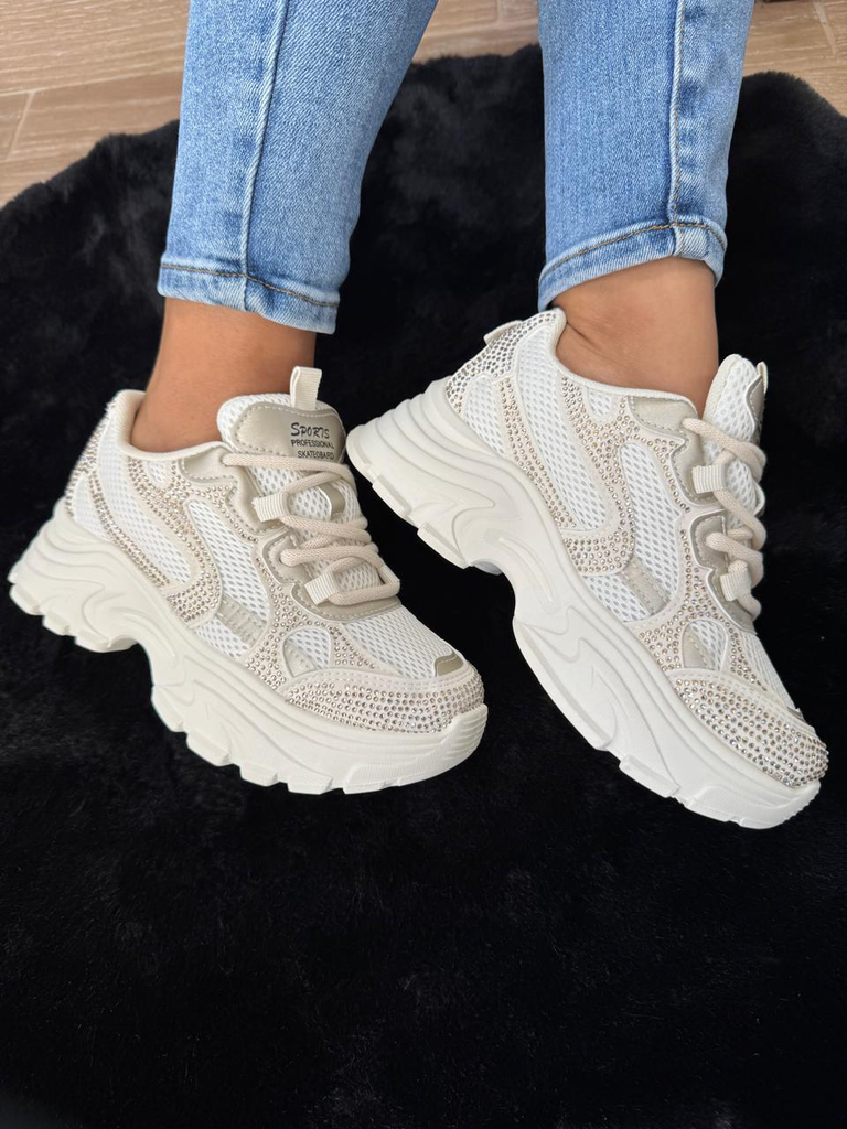 Tenis brillito dorado