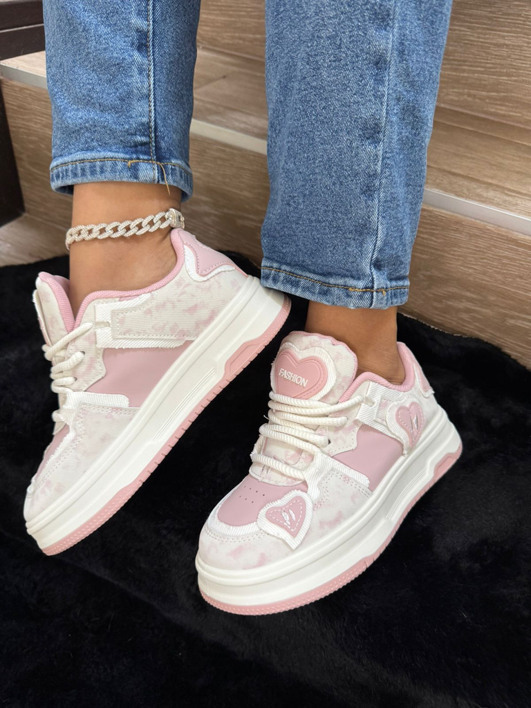 Tenis corazón fashion 
