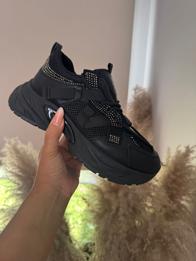 Tenis sport Perlitas