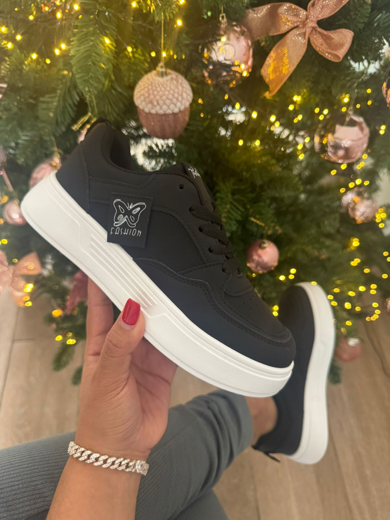  Tenis Silueta mariposa
