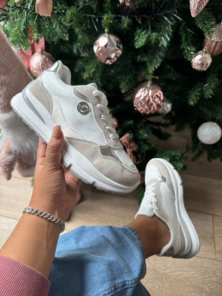 Tenis OK suela puntitos