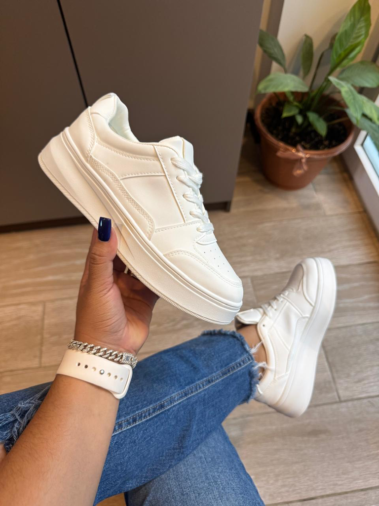 Tenis suela media estrella