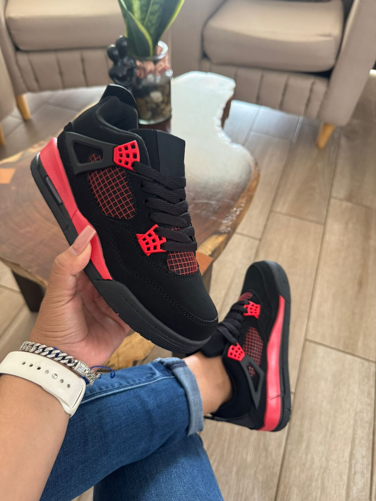 Air Jordan 4 Woman SM