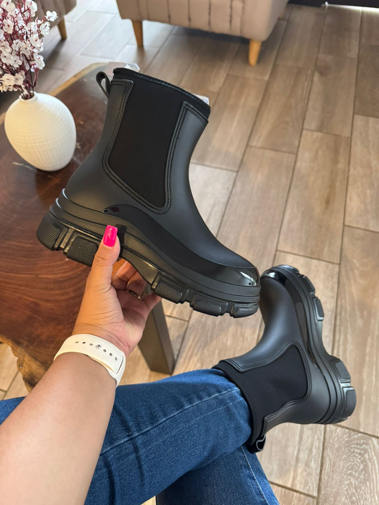 Botas PVC linea brillante Ajustada