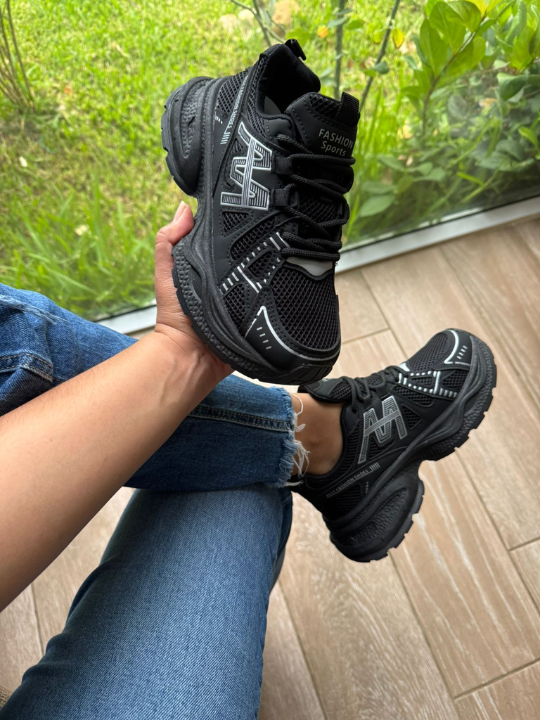 Tenis deportivo M rayas 