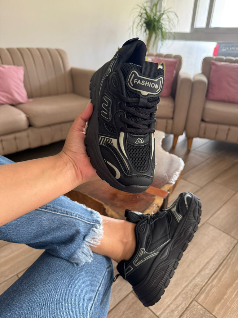Tenis adorno M