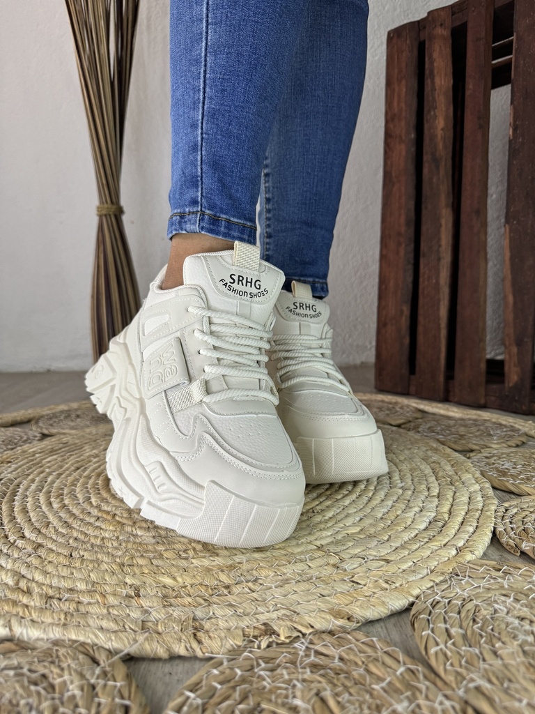 Chunky beige Wang