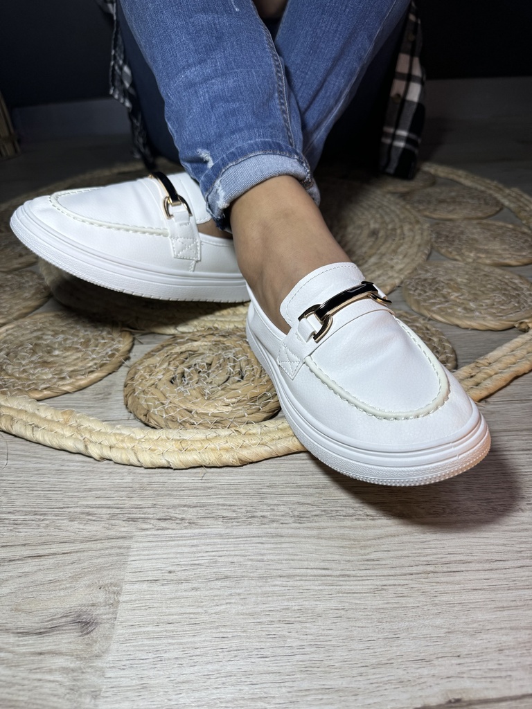 Zapatillas blancas