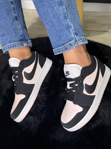 Nike dunk low women