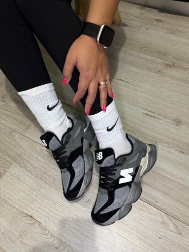 New Balance 9060 woman