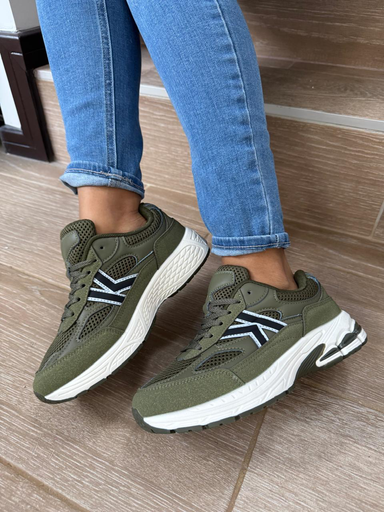 Tenis K rombos