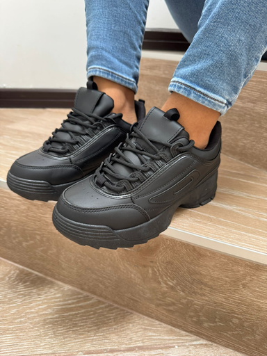 Tenis all black S111