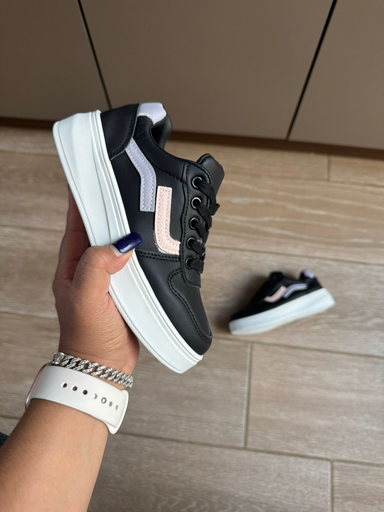 Tenis para niño dos lineas