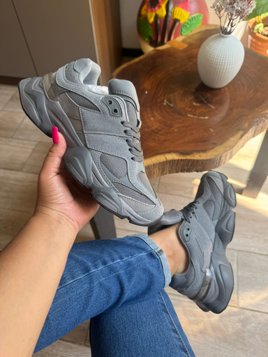 NB 9060 SM Woman