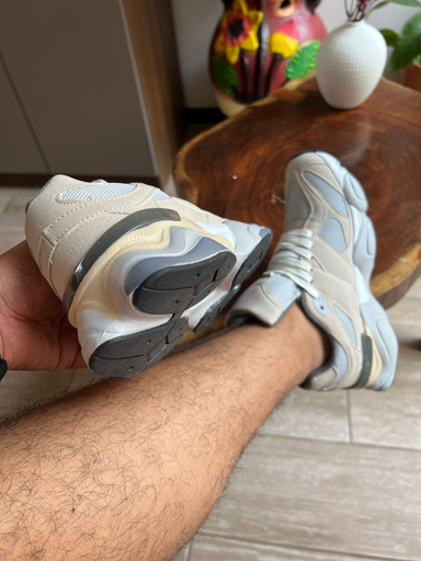 NB 9060 SM Man